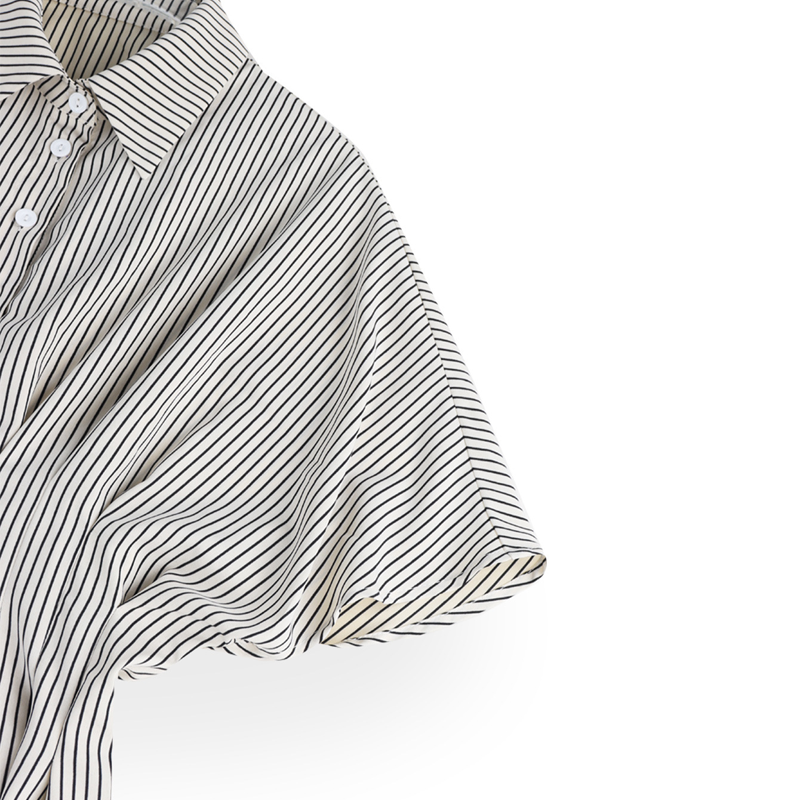 🌞Frühlingserwachen: 50% Rabatt!👕 Damen Gestreifte Tunika mit Smokbund & Peplum-Saum: Vertikale Streifen + Flutter-Ärmel – Figurbetont, atmungsaktiv & vielseitig für Büro & Freizeit